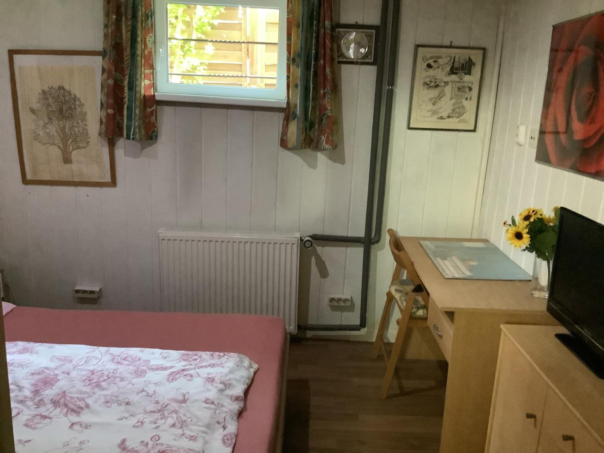 Schoenes Zimmer Im Seterant/Untergeschoss Эссен Экстерьер фото